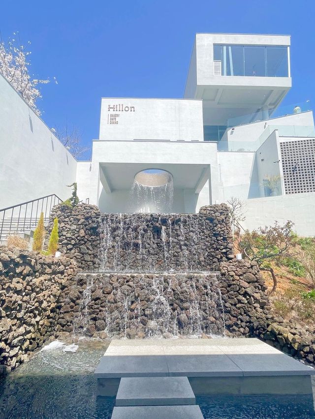 이국적인 풍경을 볼 수 있는 여수 대형 카페