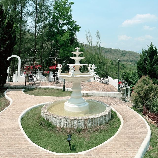 Scenic Rabbit/Chicken Farm @ Ratchaburi