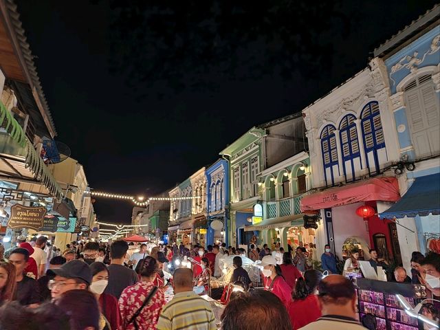 ถนนคนเดิน หลาดใหญ่ 