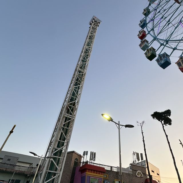 인천 앞바다를 한 눈에 내려다 볼 수 있는 🎡 월미테마파크