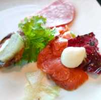 【大阪 弁天町】51階からThe best breakfastをいただく幸せ✨