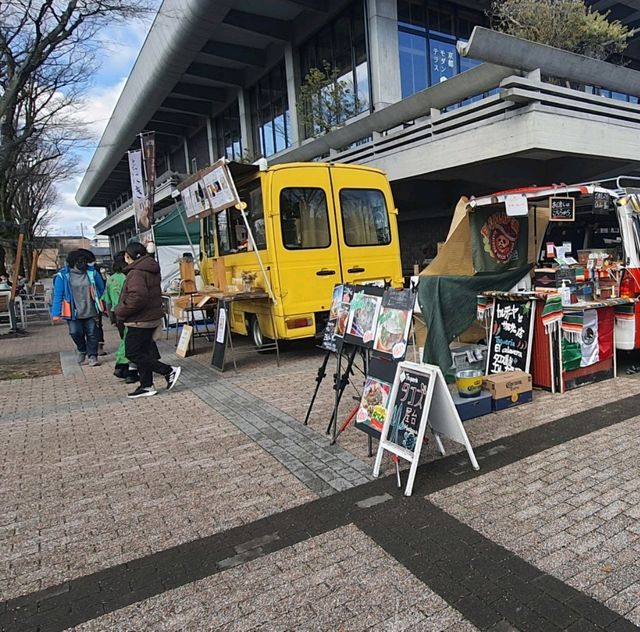 一月一回的京都岡崎公園手作市集