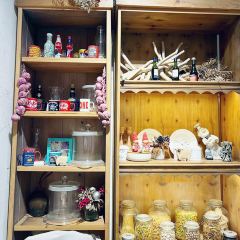 Yang Ming Cafe User Photo