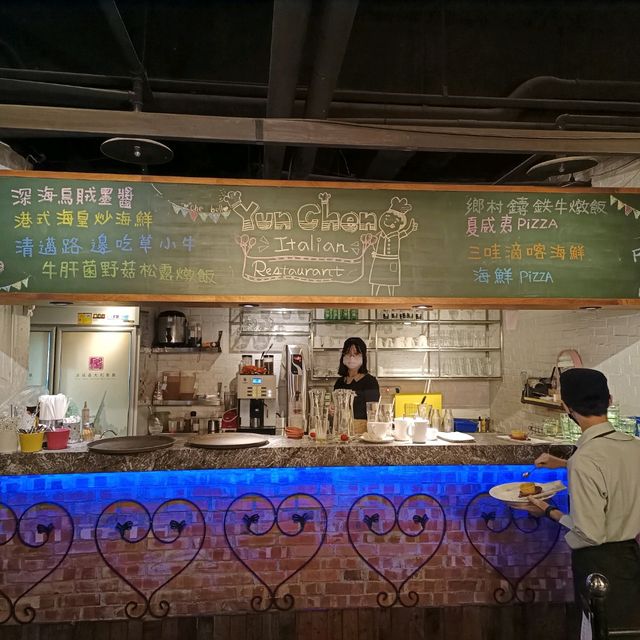 高雄洋城義式料理 米塔集團之一 餐廳環境氣氛皆佳 餐點好吃 服務良好 高雄洋城義式料理 米塔集團之一 餐廳環境氣氛皆佳 餐點好吃 服務良好
