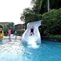 สนุกสนานที่ Huahin Marriott Resort & Spa 🌊⛱️🌈