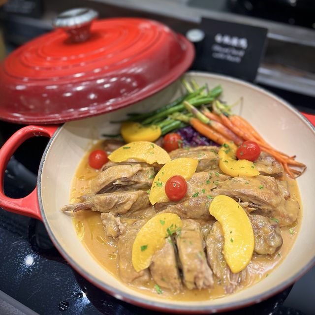 📍香港灣仔｜Le Menu · 六國酒店高品質自助餐！鮑魚花膠乳豬包羅萬有🍴維多利亞風味設計好吸睛