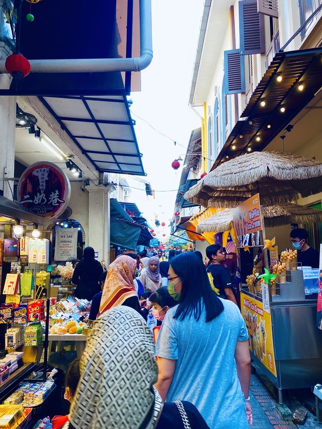 A short alley packed with souvenir shops 