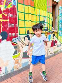 將主導權交比小朋友 遊歷油麻地