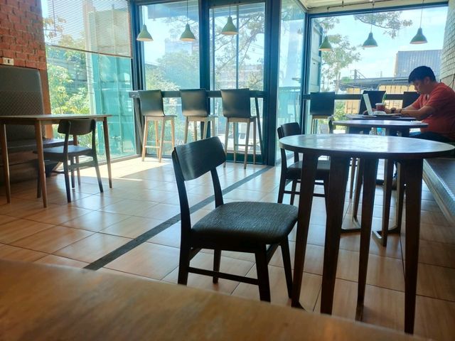 J'coffee สาขารามอินทรา ☕🍵