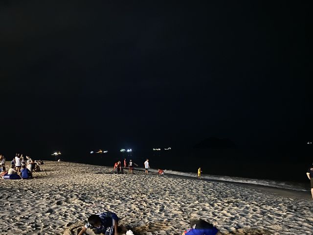 ถนนคนเดิน เกาะหนูเกาะแมว หาดสมิลา