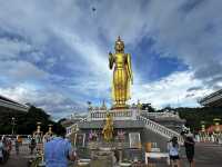 Walk up 166m in Awe of 20m Golden Buddha