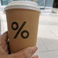 จิบกาแฟชื่อดังที่คาเฟ่%ARABICA ศูนย์สิริกิติ์