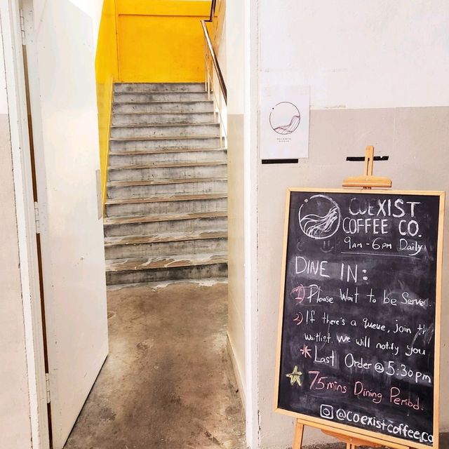 Hidden rooftop cafe in west of sg: Coexist Coffee Co. 