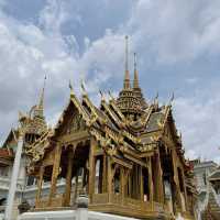 วัดพระแก้วและพระบรมมหาราชวัง