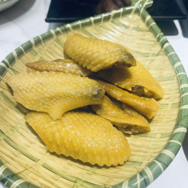 瓊天Canteen
