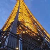 【巴黎埃菲爾鐵塔】日落觀景，享受雙重景緻