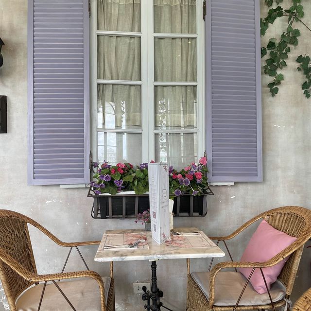 曼谷：花與美食的完美結合Audrey Café des Fleurs