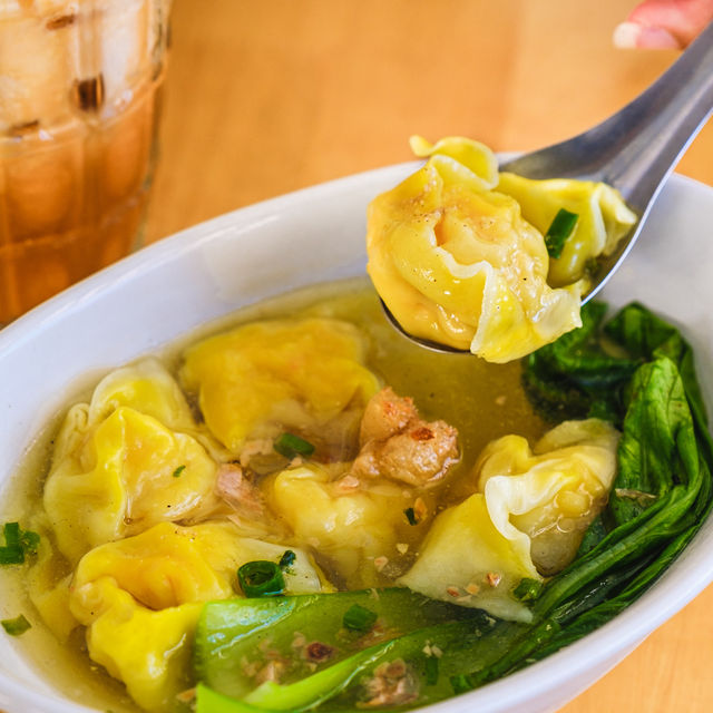 ก๋วยเตี๋ยวต้มยำไข่ออนเซ็น - เชียงใหม่ 