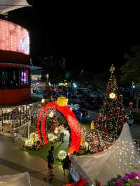 Feels like Christmas Town in Desa Parkcity 🇲🇾