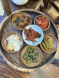 Aesthetic Authentic Modern Korean Restaurant!