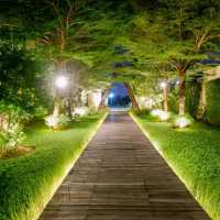 De Chaochom Hua Hin [ เดอเจ้าจอม ]