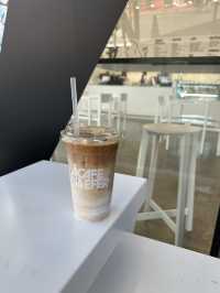 ファッションブランドAlAND弘大店に初のカフェが！✨