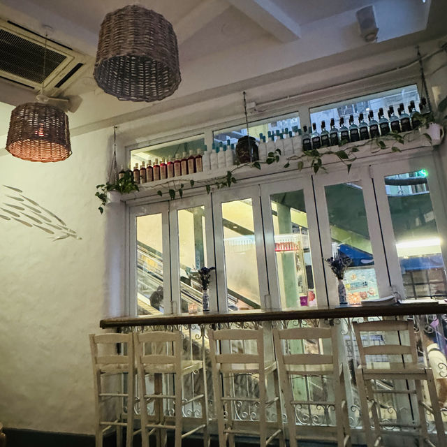 Santorini Greek Restaurant