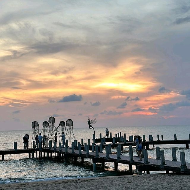 Blissful Sunset Views at Sunset Sanato Beach, Phu Quoc
