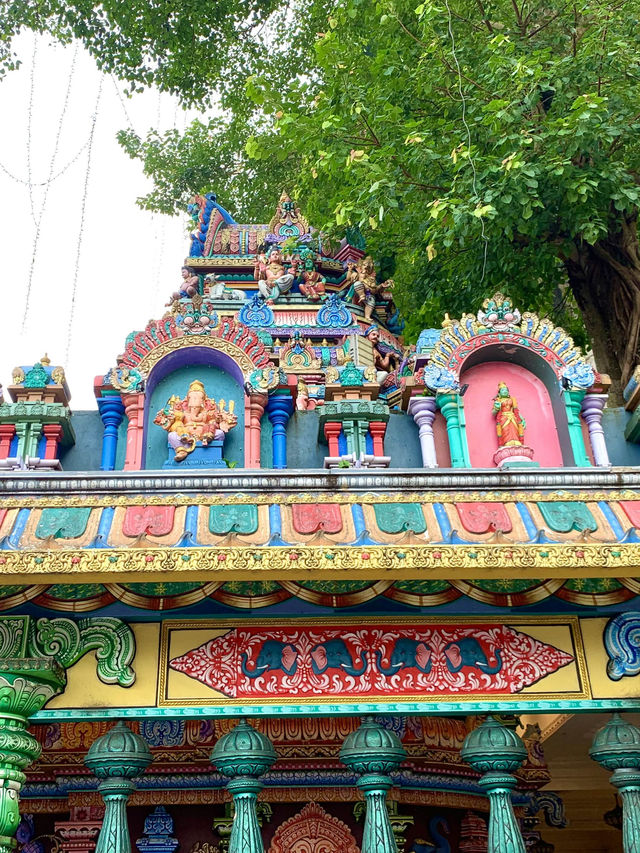 マレーシア　クアラルンプール観光　絶対外せない観光スポット　バトゥ洞窟 (Batu Caves)に行ってきた！