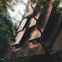 พิพิธภัณฑ์บ้านดำ "Black House" เชียงราย 🎨🖌️