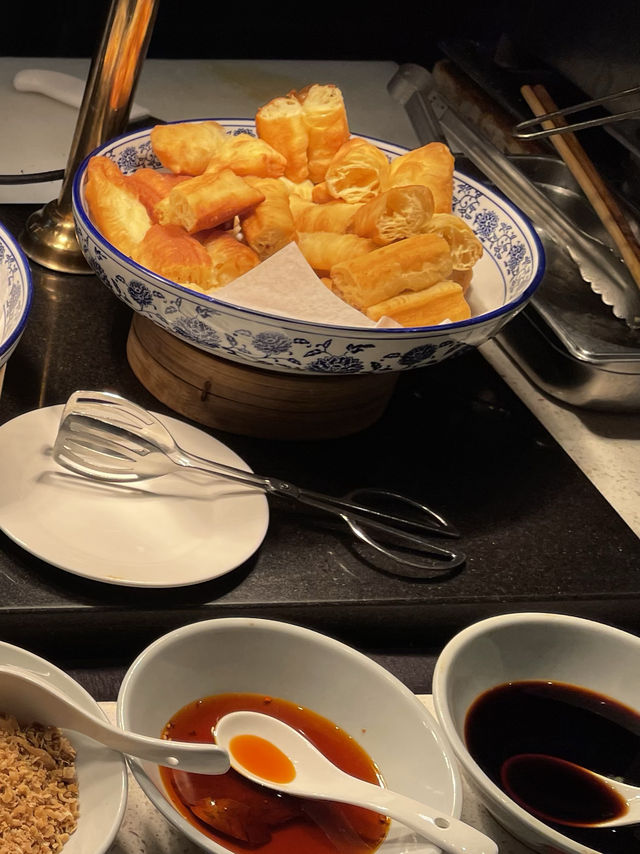 "成都晨間美食之旅：成都首座萬麗酒店的早餐饗宴"