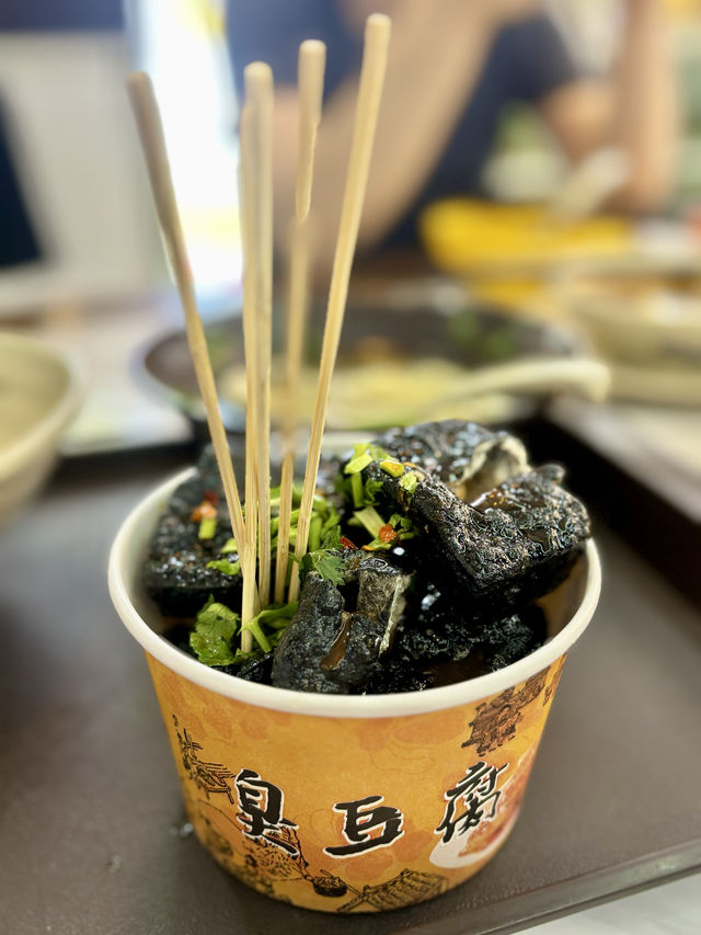 【南京】老張興小吃城：品嘗南京地道小吃的一站式體驗