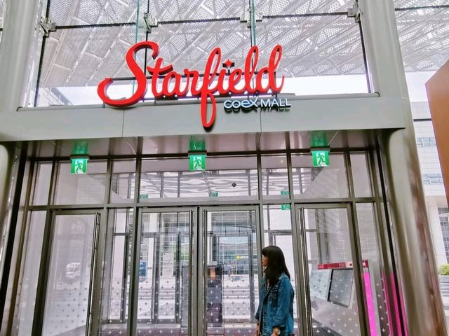 Library Starfield COEX Mall & SMTOWN MUSEUM