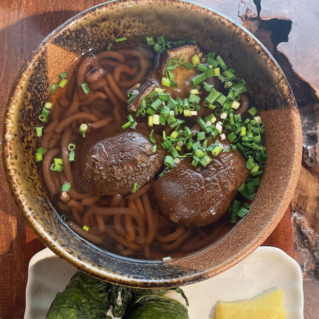 【雲仙】プリっツルンのさつまいも麺「六兵衛茶屋」