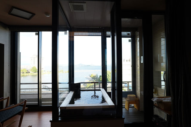 滋賀溫泉酒店推介：琵琶湖綠水亭 | 一泊兩食，人均$1500一晚，附設私人風呂 