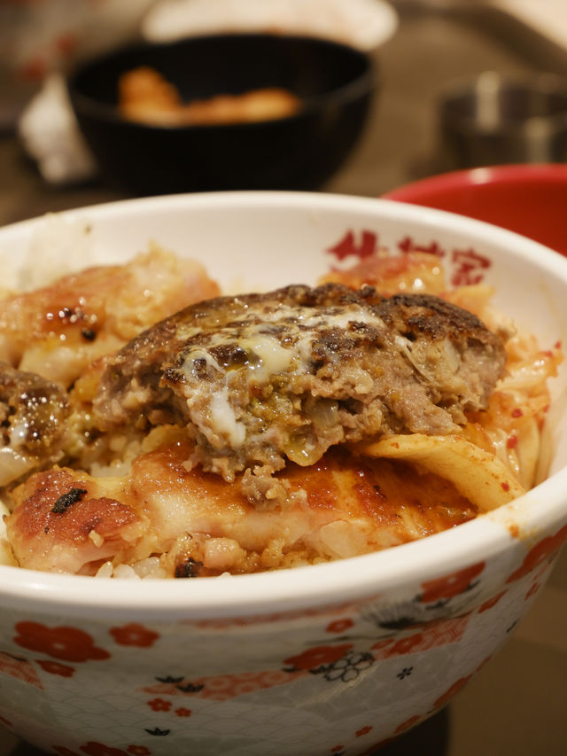 𖤣𖤥旺角快餐｜香港出產的丼飯 