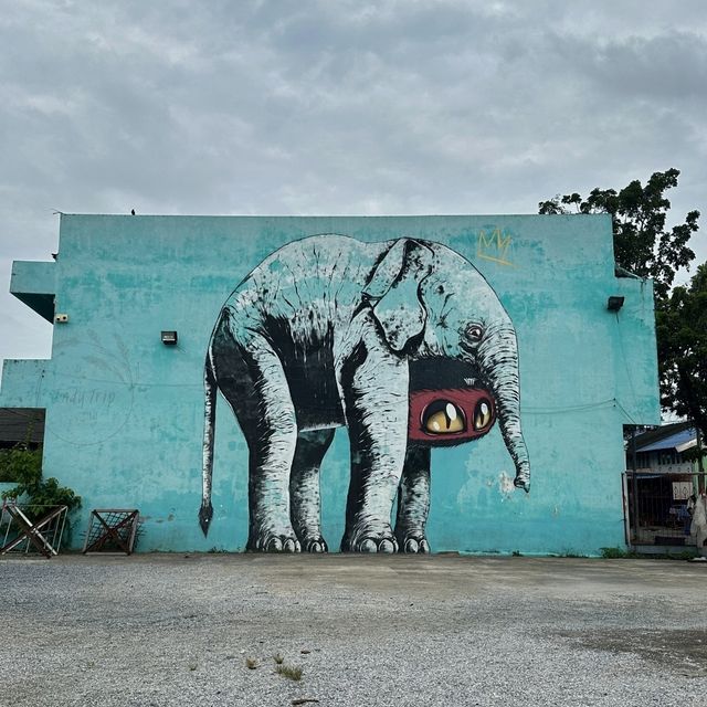 😊 Yala Bird City Street Art