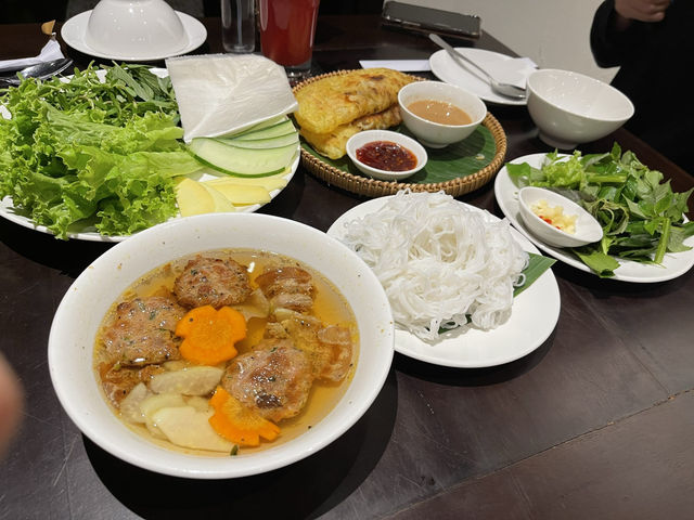 베트남 다낭 최고의 맛집 마담란
