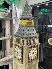 LEGO Wonderland: Explore Leicester Square’s Ultimate Store 🇬🇧