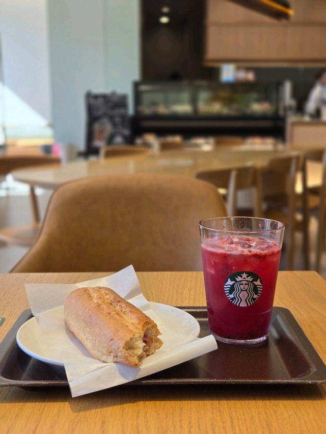 【富山】全国14店舗にしかないティーに特化したスターバックス