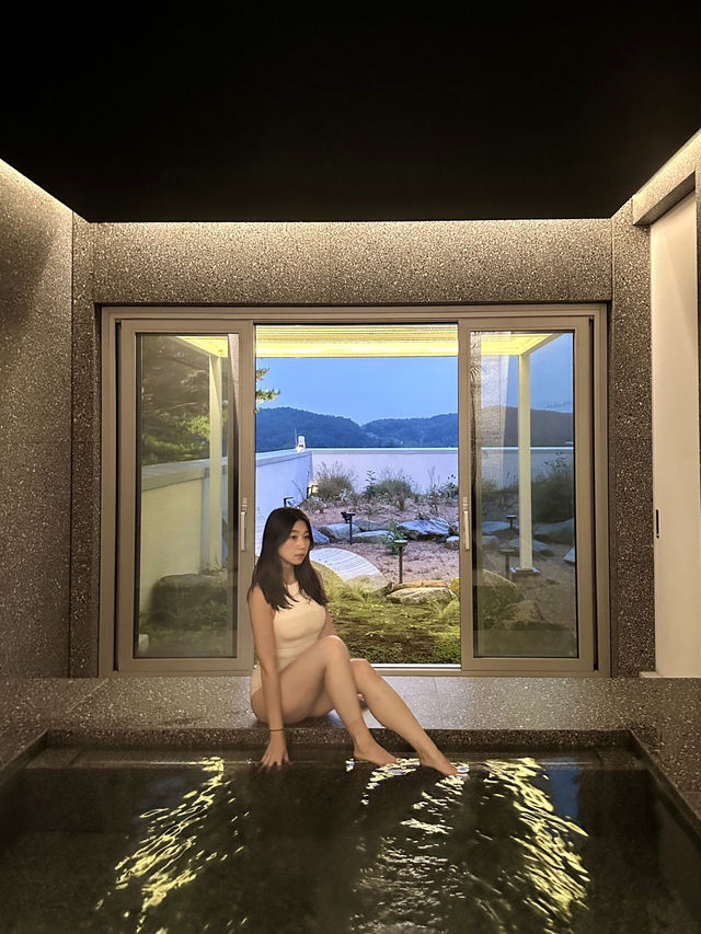설악산뷰와 고급스러운 가구 편집샵 느낌 가득한 감성숙소 🛋️🪑💡 