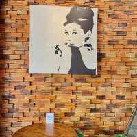 Amber House - Coffee and Food