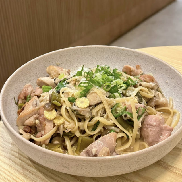忠孝復站人氣義麵探店 ｜青沐