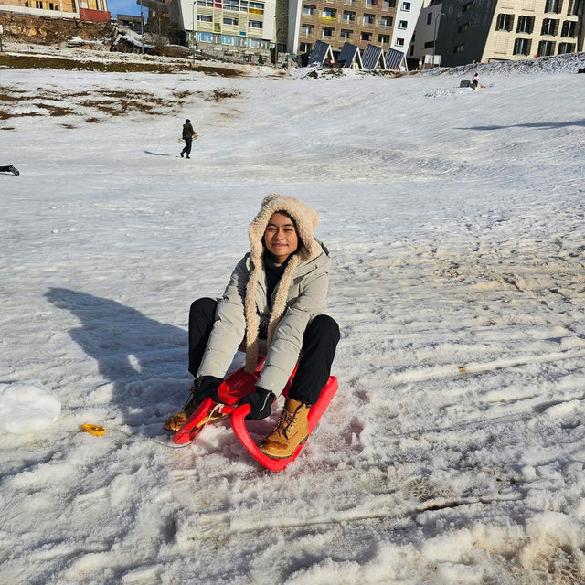 Sledding Down Olympic History: A Thrilling Visit to Mount Bjelasnica!