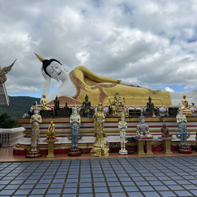 วัดพระธาตุดอยคำ • เชียงใหม่