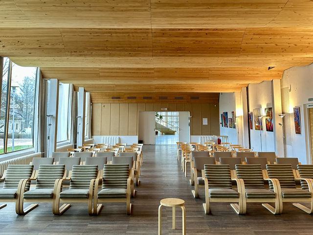 In Awe of Alvar Aalto’s Genius: A Visit to the Central City Library