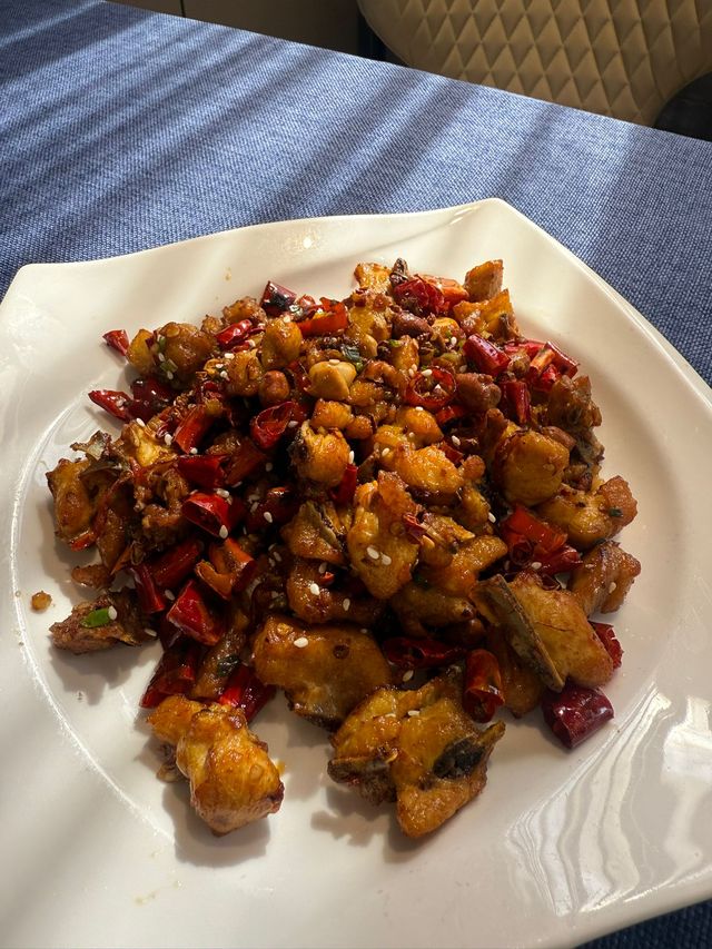 環境一流煲仔飯