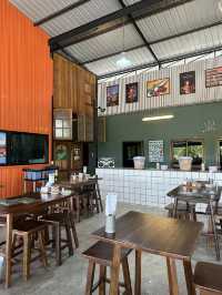 ‘มิถุนา’ ก๋วยเตี๋ยวต้มยำมะนาวสด ให้เครื่องเยอะ!