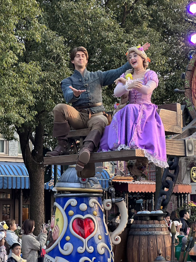 A Magical Day at Shanghai Disneyland