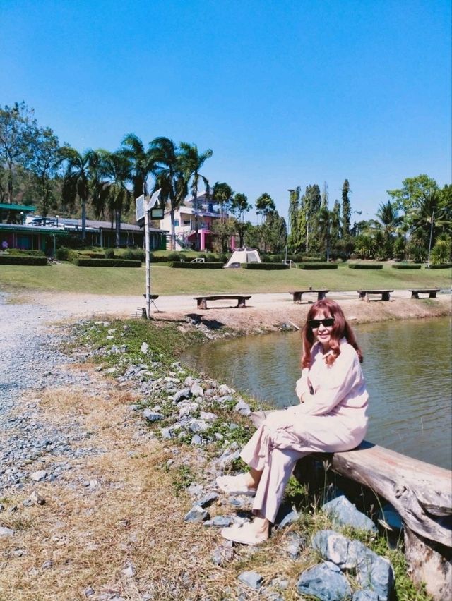 ไร่ฮันนี่มูน & สุวิชฟิชชิ่ง ราชบุรี